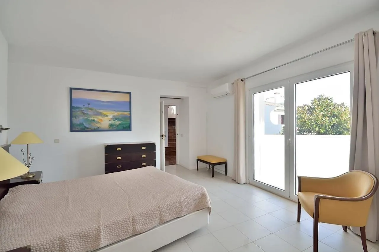 Villa Enar - Private Pool - Beach - Free Wi-Fi - Air Con 알부페이라 0*,  포르투갈