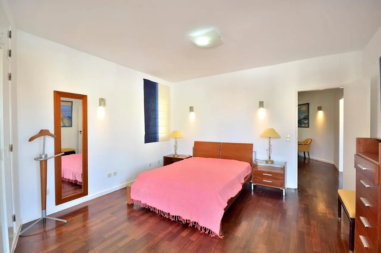 Villa Enar - Private Pool - Beach - Free Wi-Fi - Air Con Albufeira Portugal